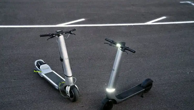 Elektrikli Scooter'da Devrim: Trafikte Kullanılması Yasak Hız Canavarı!