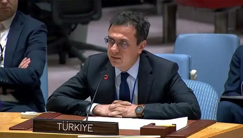 İsrail'in Suriye'deki Hava Saldırıları: Keçeli'den Çarpıcı Açıklama!