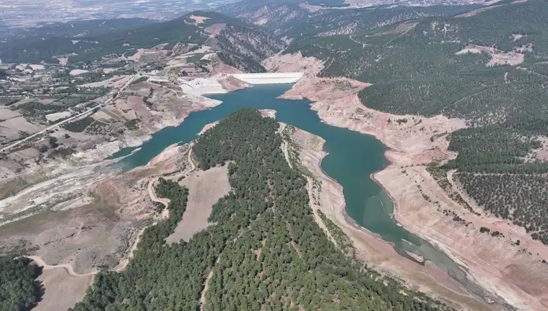 Denizli'de Su Tasarrufu Alarmı: Baraj Doluluk Oranı Tehlikeli Seviyede!