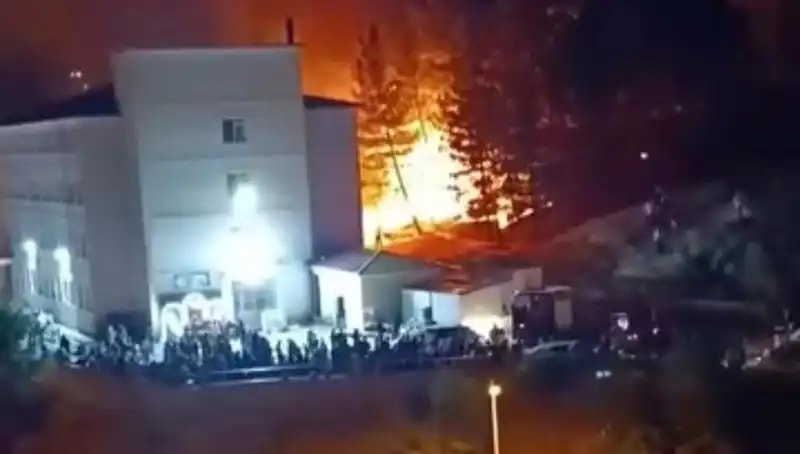 Düğünü Kabusa Çeviren Kutlama: Misafirlerin Donarak Kalmasına Neden Olacak Olaylar