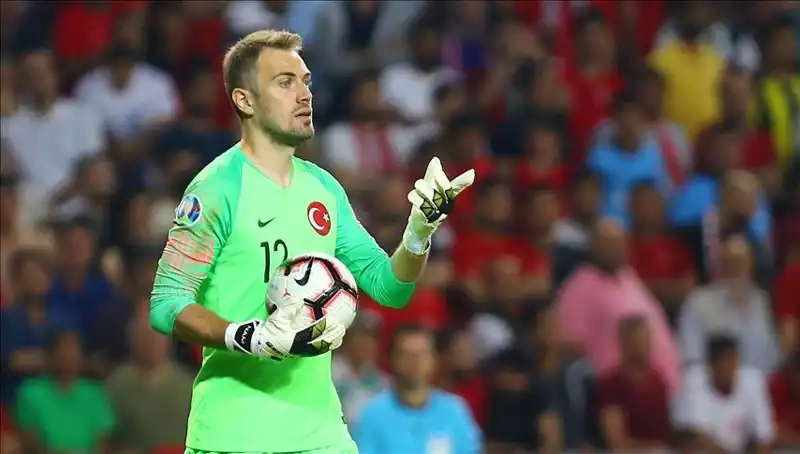 Mert Günok'tan Futbol Kariyerine Veda Tarihi: İşte Açıklaması!